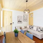 Guestready - Classical Portuguese Style Family In Bohomeain Alfama Holiday home Lisbon