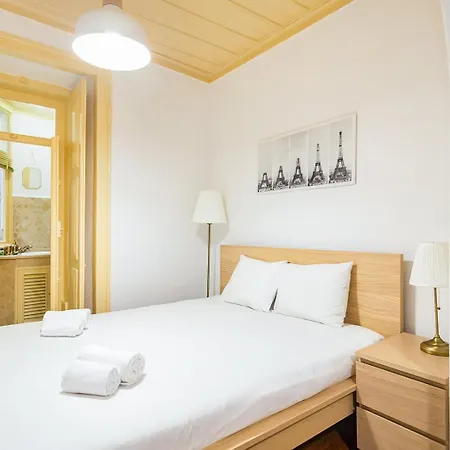 Guestready - Classical Portuguese Style Family In Bohomeain Alfama * 리스본