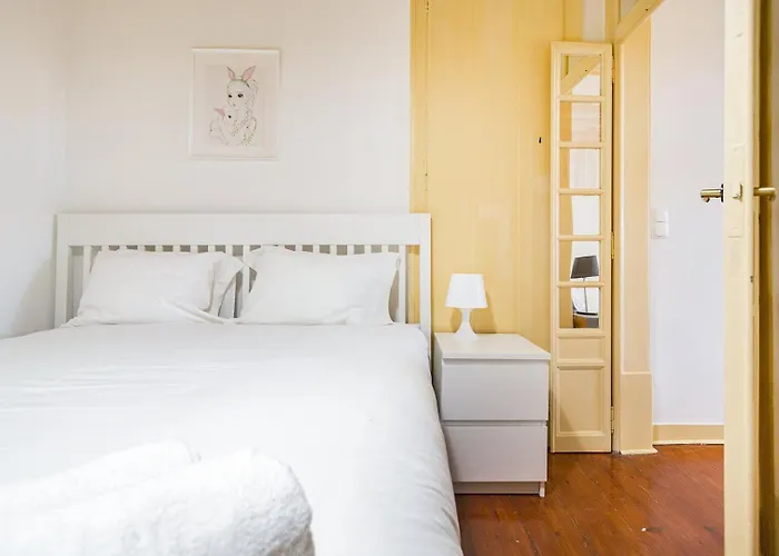 Nyaraló Guestready - Classical Portuguese Style Family In Bohomeain Alfama