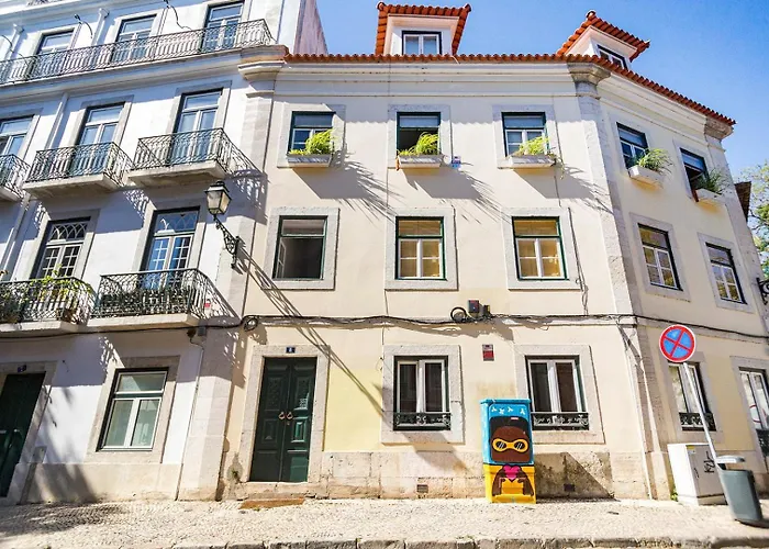Nyaraló Guestready - Classical Portuguese Style Family In Bohomeain Alfama